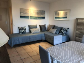 Studio climatisé proche plage, commerces et gare avec balcon, parking et wifi - FR-1-466A-5